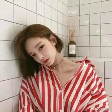 瓦莱莉和她的奇迹一周